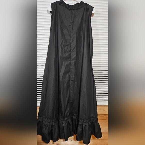 Elegant Black Ruffled Women's Dress Size S - Picture 5 of 8